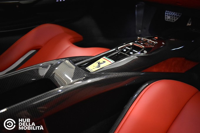 FERRARI FERRARI 296 GTB